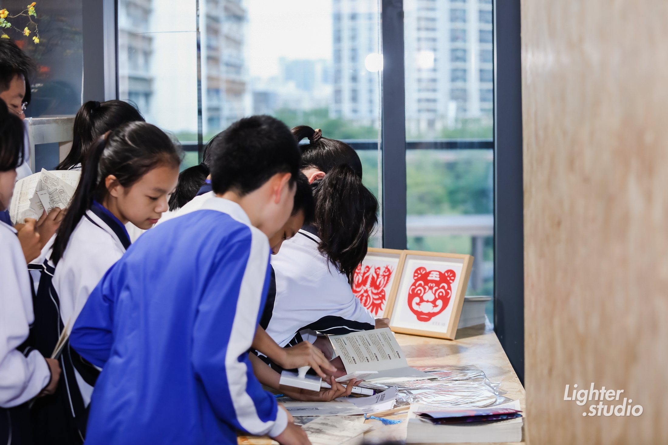 深圳非遗馆“宝盒的秘密”展厅项目图片 13